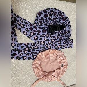 Two bonnets bundle !